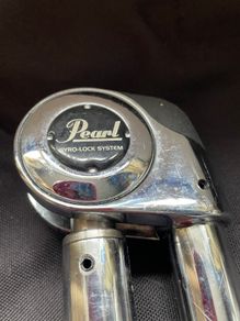 Pearl gyro lock tom holder
