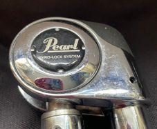 Pearl gyro lock tom holder