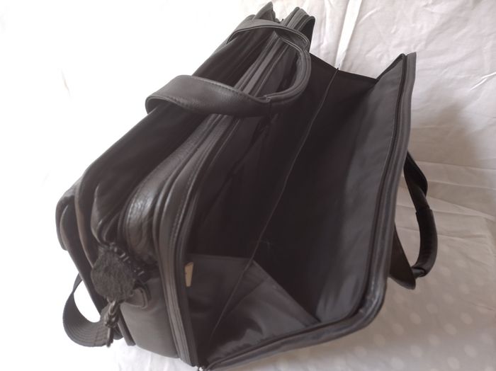 Dell Leather Laptop Case