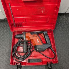 Hilti TE5 220v