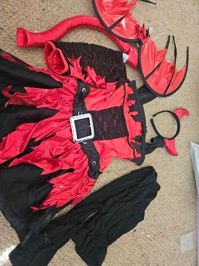 Costume