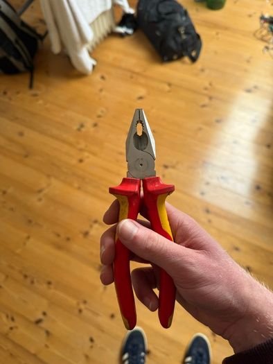 Knipex 160mm Pliers 1000v VDE