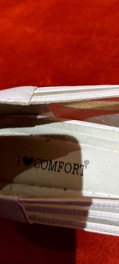 I love Comfort  Shoe's