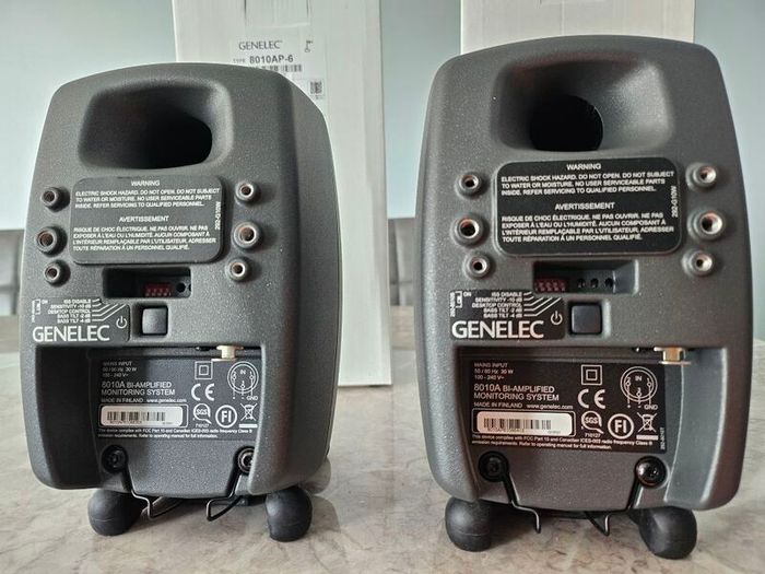 Genelec 8010 AP 6 Speakers Pair