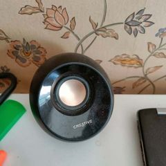 2 Speakers, 1 subwoofer for desktop & tv set