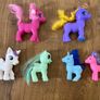 6 Kids Pony Figures / Toys Image 4