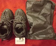 Balenciaga Black Runners
