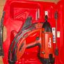 Hilti nail gun Image 2