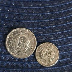 Japan silver 20sen%10sen