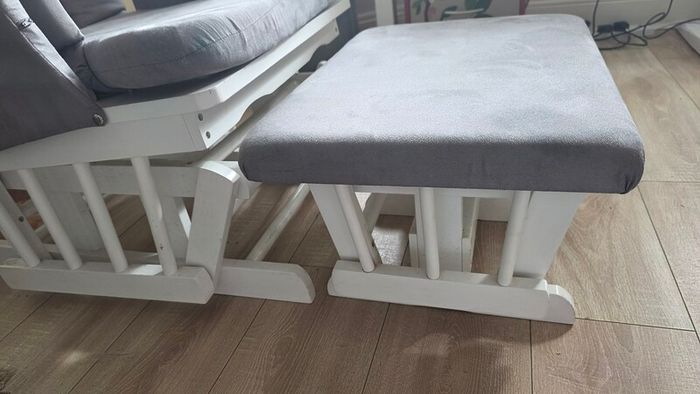 Grey Reclining Glider Chair & Footrest | Excellent Comfort