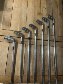 Mizuno golf clubs 9-3 iron
