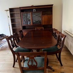 Title: Solid Wood Higginbotham Fairview Dining Set.   Table, 8 Chairs & Sideboard