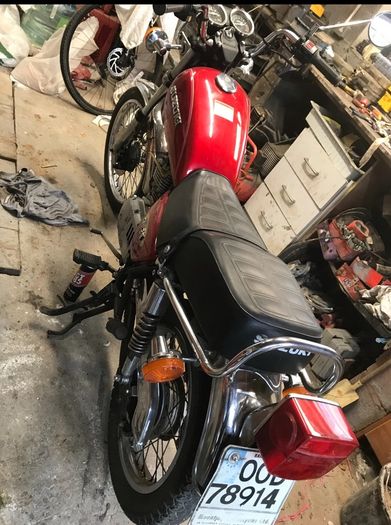 2000 Suzuki  GN125