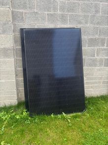 3 Solar Panels with Mounting Rack