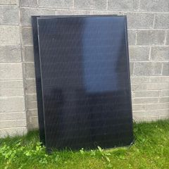 3 Solar Panels with Mounting Rack