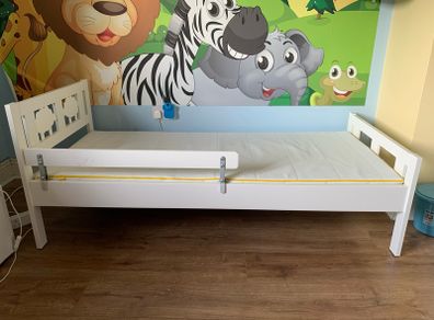 child's bed frame