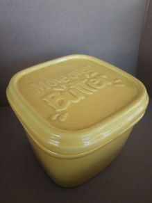 Wade Move Over Butter Dish