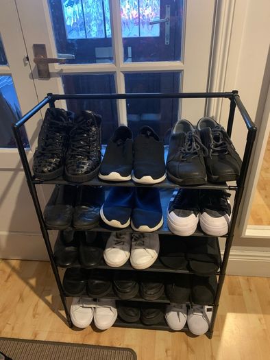 shoe rack ( no price below)