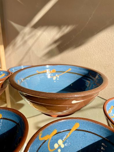 Set of 7 Vintage H&F Terrybaun Irish Pottery Bowls,  Slipware Glazed