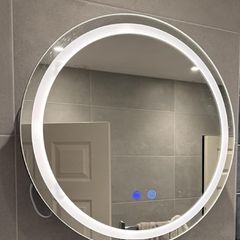 NEW Bathroom Led Mirror Cabinet