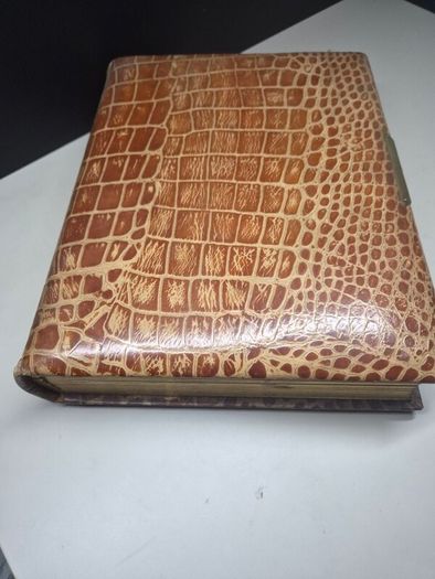 Antique Victorian / Edwardian Photo Album with Original Photographs