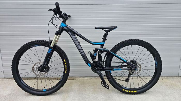 Giant Trance 3 size S full suspension bike