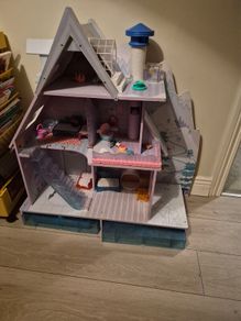Doll House