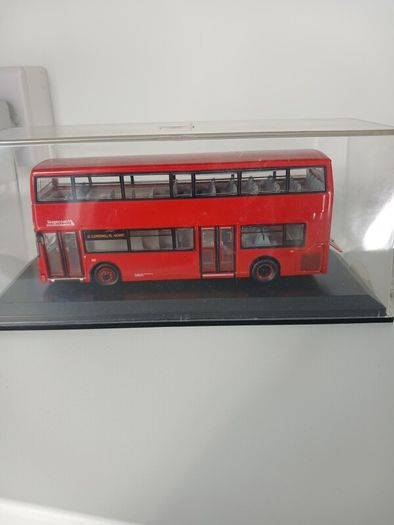 model bus