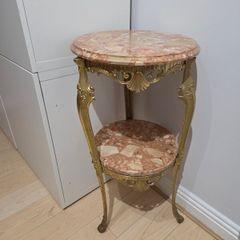 Piedestal, brass with marble slabs