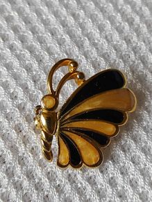 brooch