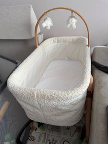Vola crib - Brilliant Condition