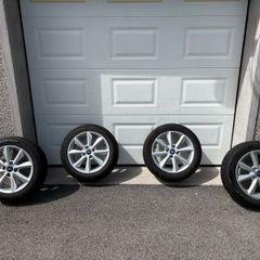 Four Genuine 2019 Ford Festa rims and tyres.
