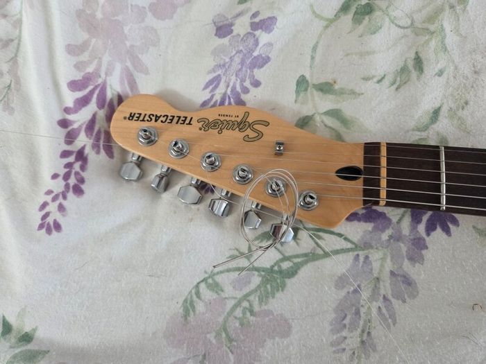 Squire telecaster deluxe
