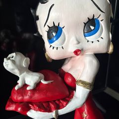 Betty Boop Vintage Statue