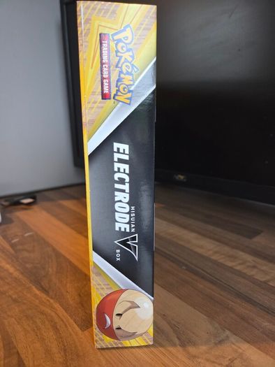 Pokemon Hisuian Electrode V box
