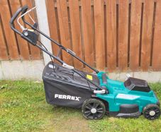 battery operated lawnmower