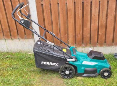 battery operated lawnmower