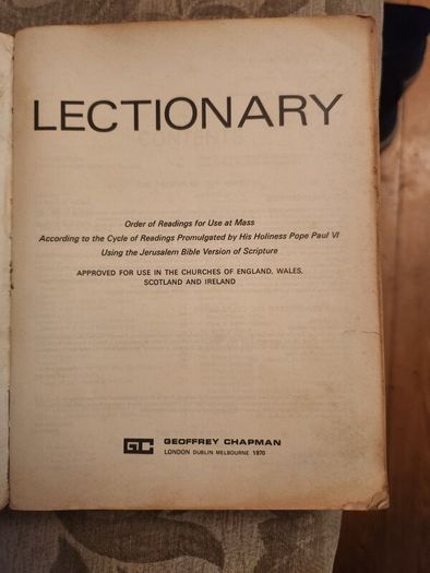 Lectionary. Readers Edition.  Jerusalem Bible Version.large Volume 1970 Paperback In Fair Condition. See Photos For Same.