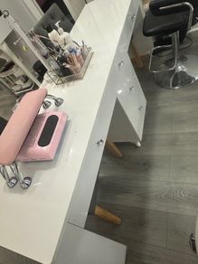 Salon equipment