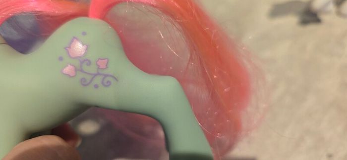 IVY Pretty Parlour Palor version with Free McDonalds HTF MLP G2 My Little Pony