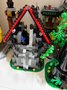 lego Icons 40601 Majisto's Magical Workshop