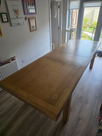 Large Oak Extending Dining Table
