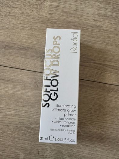 Rodial Soft Focus Glow Drops