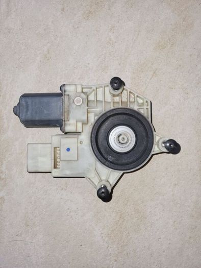 Peugeot 308 window regulator t9 motor