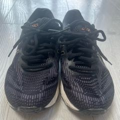 Asica Runners