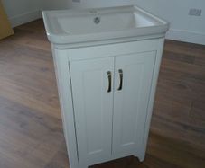 500mm Vanity and porcelain sink