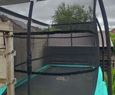Trampoline 12x8 ft