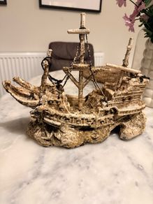 Shipwreck Aquarium Decoration