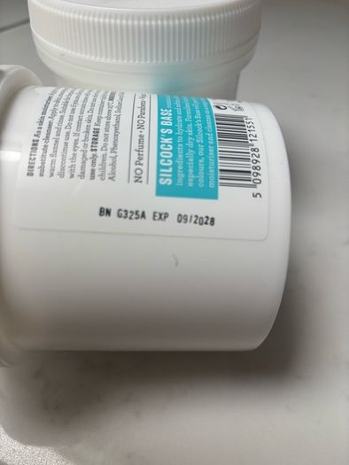 Ovelle Silcocks base creams