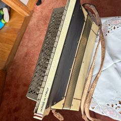 Accordian